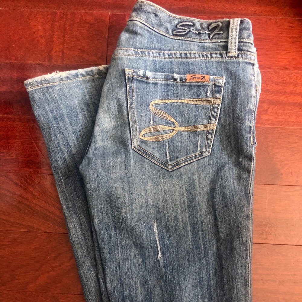 Seven7 size 27 blue jeans. Regular.